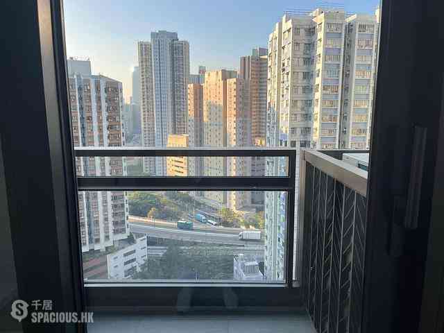 Shau Kei Wan - Oria 06