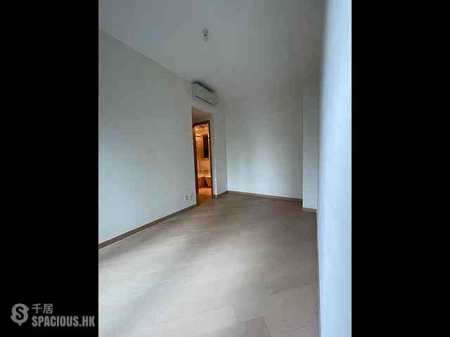 Ngau Tau Kok - Grand Central Phase 1 Block 1 02