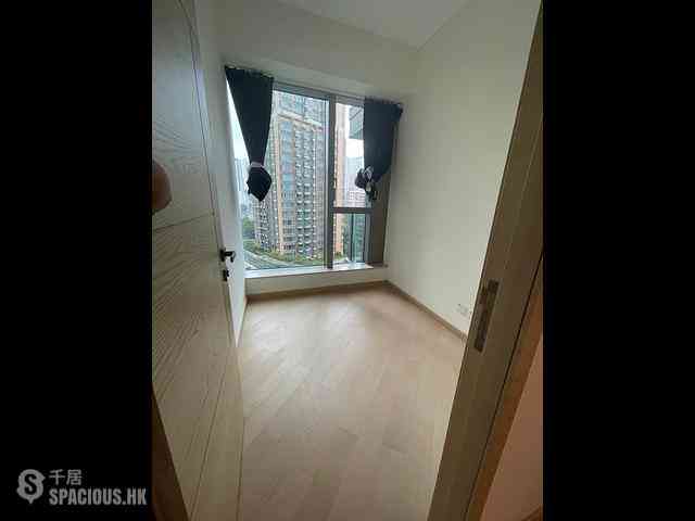 Ngau Tau Kok - Grand Central Phase 1 Block 1 05