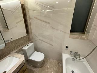 Ngau Tau Kok - Grand Central Phase 1 Block 1 06