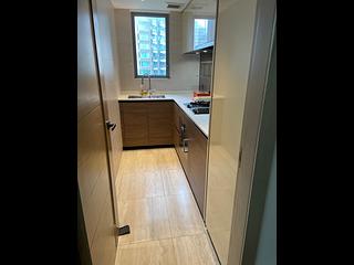 Ngau Tau Kok - Grand Central Phase 1 Block 1 12