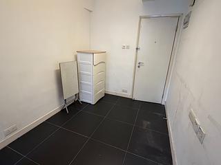 Causeway Bay - 55, King's Road 05