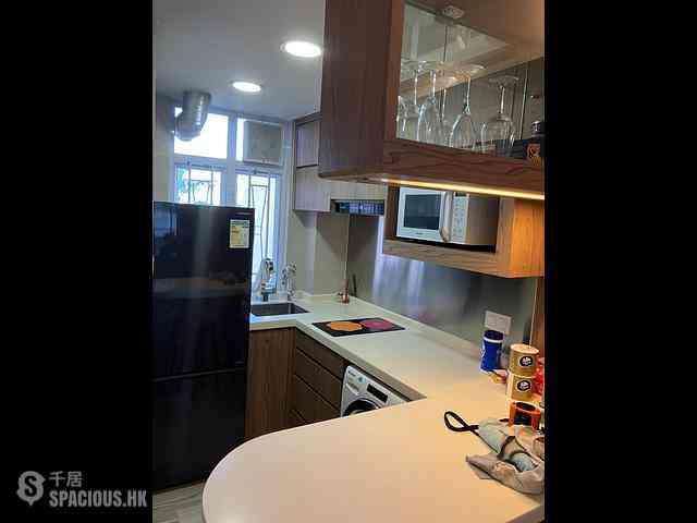 Sai Ying Pun - Wah Lap House 12