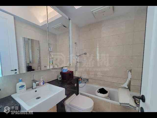 Tai Kok Tsui - One Silversea Tower 7 06