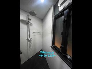 Sheung Wan - 142-146, Bonham Strand 08