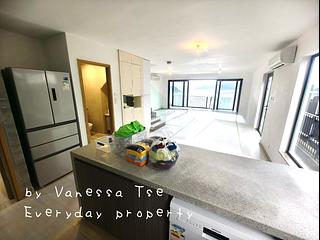 Clear Water Bay - Tai Hang Hau 03