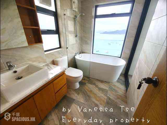 Clear Water Bay - Tai Hang Hau 13