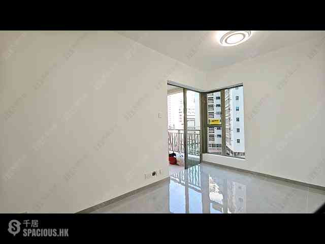 Wan Chai - The Zenith Phase 1 02