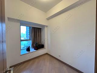 Tai Kok Tsui - Imperial Cullinan Tower 6B 04