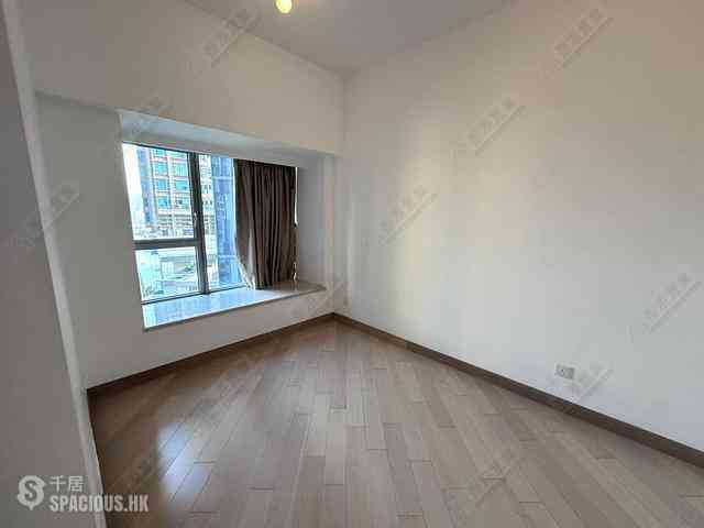 Tai Kok Tsui - Imperial Cullinan Tower 6B 05