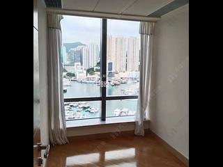 Ap Lei Chau - Larvotto Block 7 02
