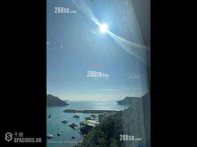 Ap Lei Chau - Larvotto Block 7 04