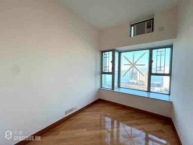 Tung Chung - Coastal Skyline 05