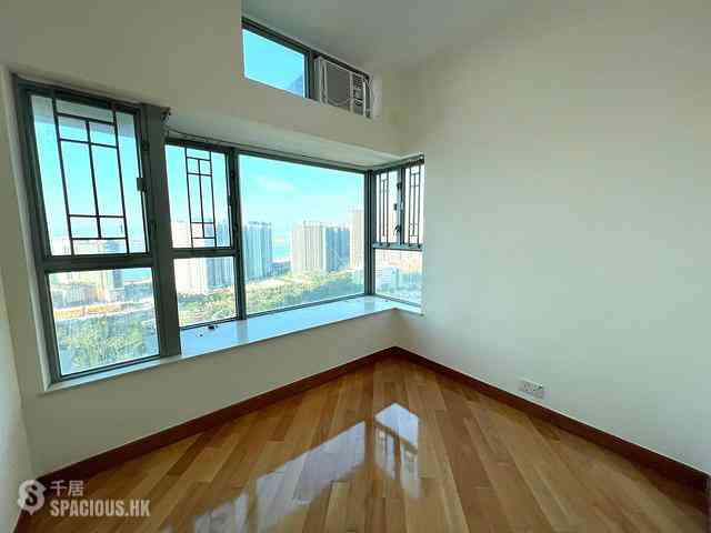 Tung Chung - Coastal Skyline 07