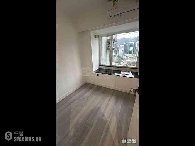 Sha Tin - Lucky Plaza Shung Lam Court (Block A1) 02