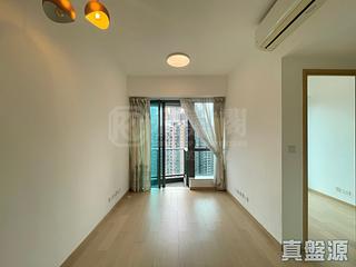 Tseung Kwan O - Twin Peaks Block 1 02