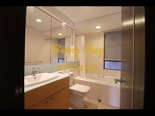 Mid Levels Central - Robinson Heights Block 1 04