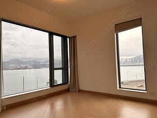 North Point - Victoria Harbour Phase 1B Tower 1 06