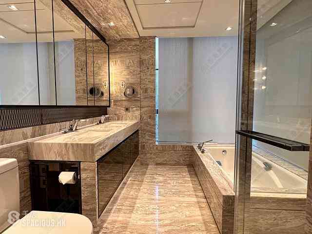 North Point - Victoria Harbour Phase 1B Tower 1 07