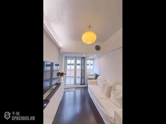 Tai Hang - Wing Hing Court 03