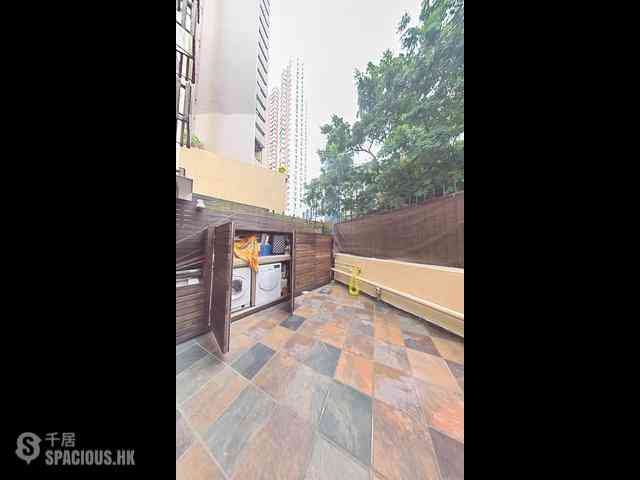 Tai Hang - Wing Hing Court 09