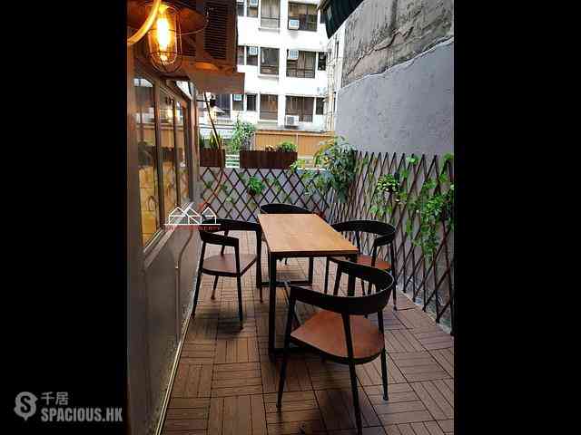 Sheung Wan - 132-134, Wing Lok Street 02
