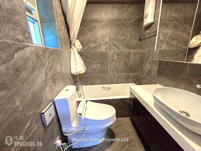 Fortress Hill - Harbour Heights 05