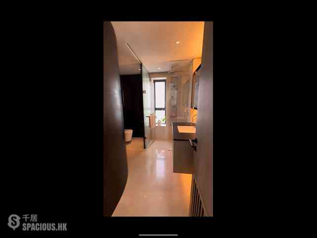 Sheung Wan - 42, Tung St. 08