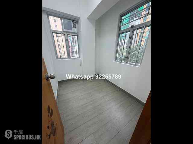 Central - 77-81, Hollywood Road 04
