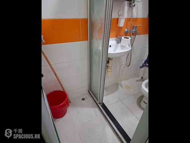 Central - 77-81, Hollywood Road 06