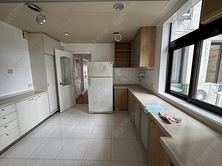 Stubbs Road - Evergreen Villa Block A 03