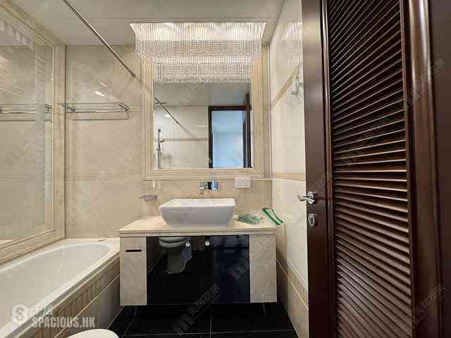 Tai Hang - The Legend Block 2 02