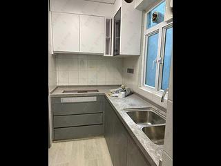 Wan Chai - Phoenix Court Block 4 05