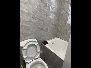 Wan Chai - Phoenix Court Block 4 10