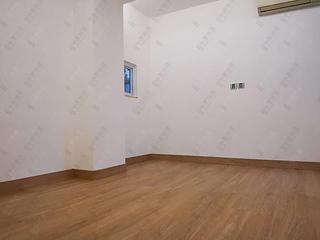 Wan Chai - Phoenix Court Block 4 16