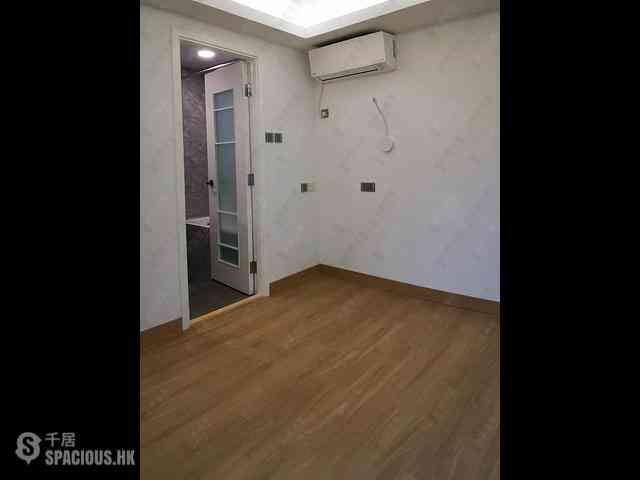 Wan Chai - Phoenix Court Block 4 20