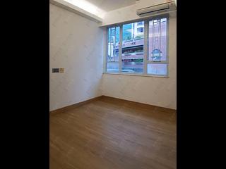 Wan Chai - Phoenix Court Block 4 24
