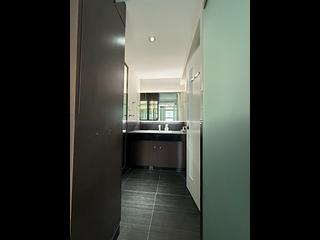 Yau Ma Tei - King's Park Villa 05