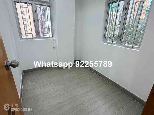 Central - 77-81, Hollywood Road 04