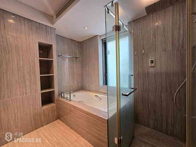 Tung Chung - The Visionary 28
