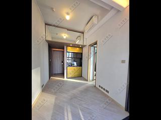 Tai Kok Tsui - Square Mile Phase 5 Gateway · Square Mile 03