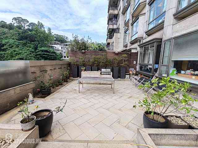 Tai Wai - The Great Hill 03