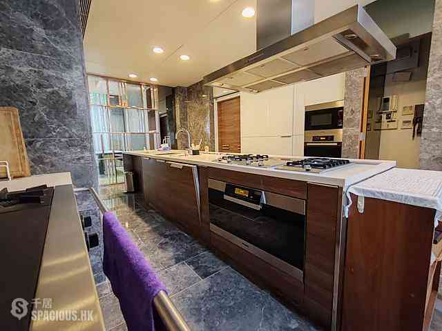Tai Wai - Peak One Phase 3 Peak House 02