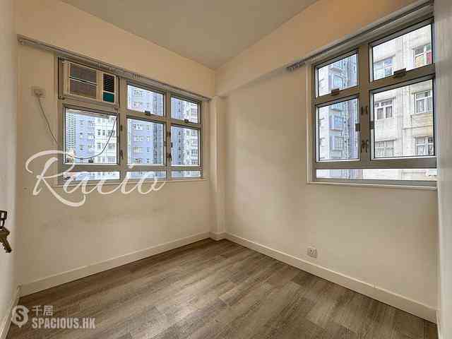 Sai Ying Pun - Samtoh Building 03