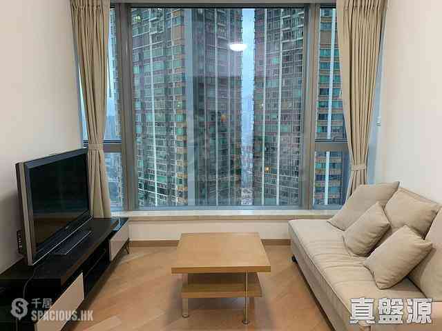 West Kowloon - The Cullinan (Tower 21 Zone 5 Star Sky) 01