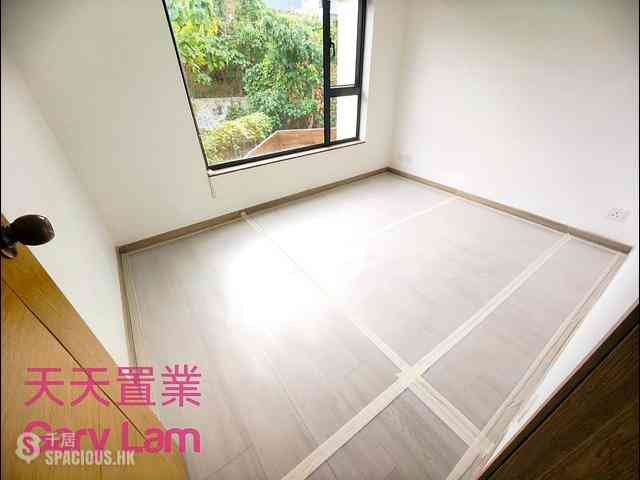 Clear Water Bay - Tai Hang Hau 11