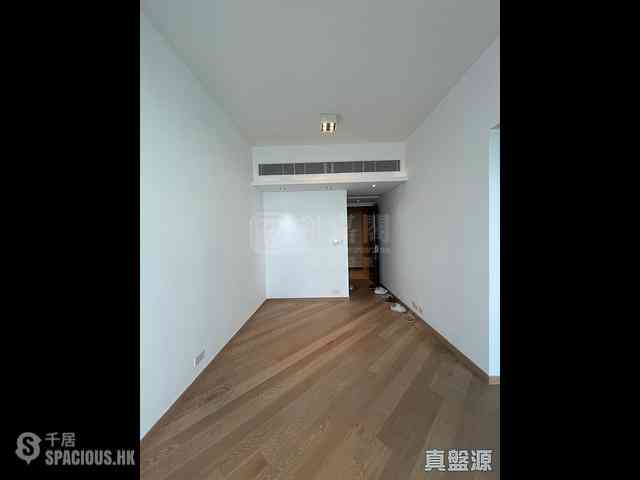 West Kowloon - The Cullinan (Tower 20 Zone 1 Diamond Sky) 02