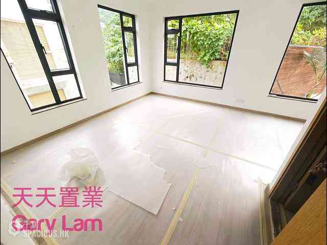 Clear Water Bay - Tai Hang Hau 24