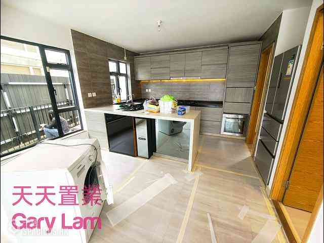 Clear Water Bay - Tai Hang Hau 31
