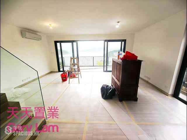Clear Water Bay - Tai Hang Hau 32